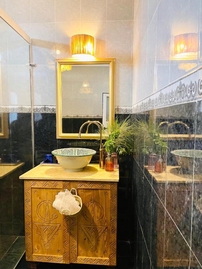 Dar George Tamraght Hotell Eksteriør bilde
